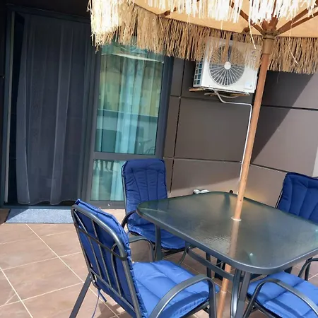 Апартаменты силви съни бийч плаза *