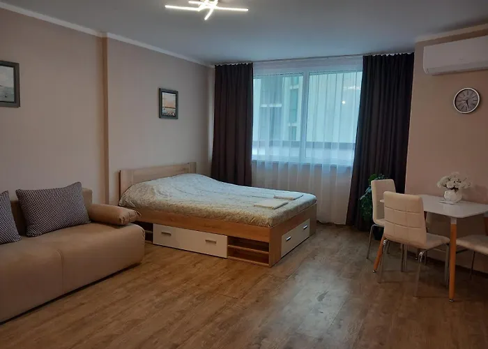 силви съни бийч плаза Солнечный берег